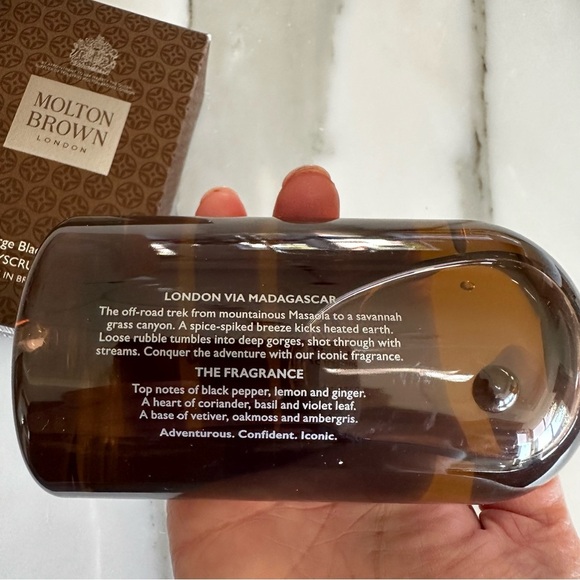 Molton Brown London Recharge Black Pepper Body Scrub Bar Bath Shower Gel England - Picture 7 of 10